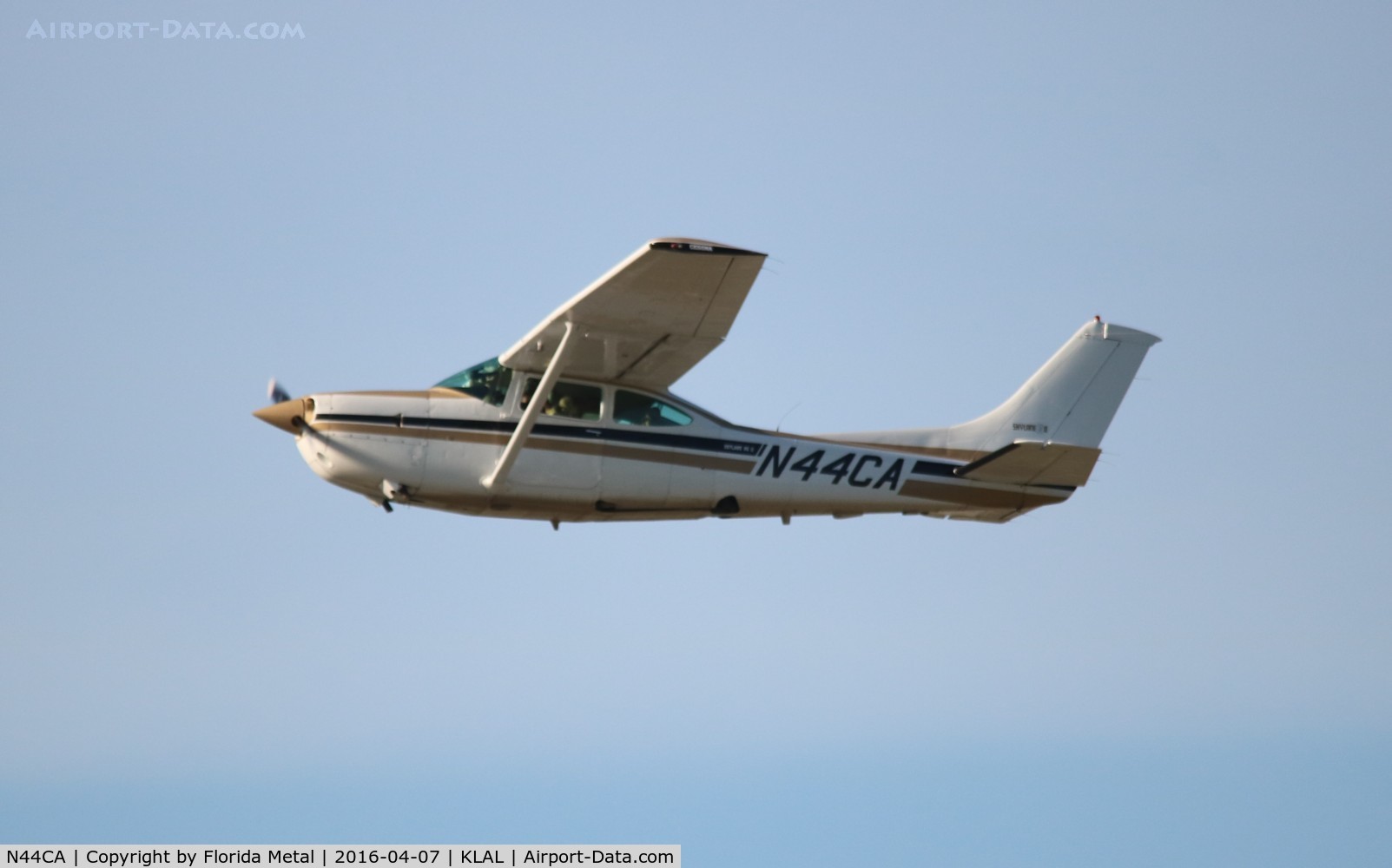 N44CA, 1980 Cessna R182 Skylane RG C/N R18201556, Sun N Fun 2016