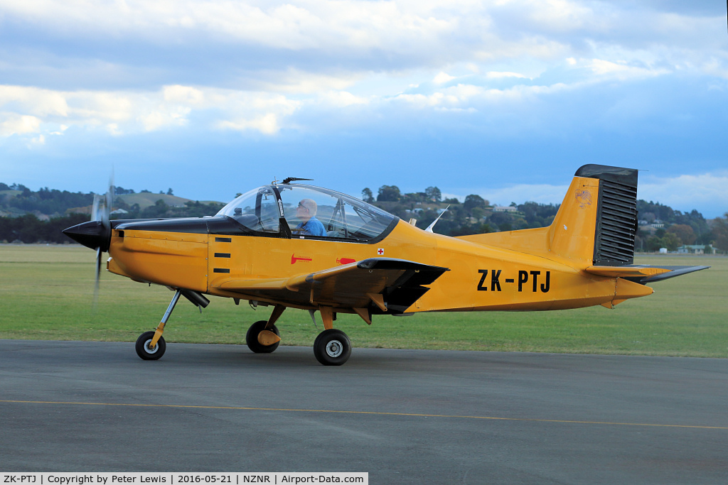 ZK-PTJ, 1998 Pacific Aerospace CT/4E Airtrainer C/N 209, Alleasing NZ Ltd., Napier