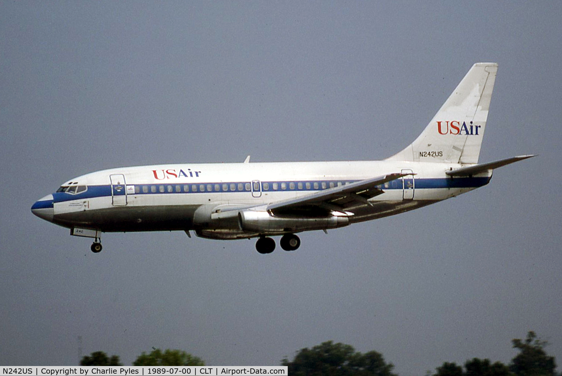 N242US, 1981 Boeing 737-201 C/N 22444, Hybrid with nose cone of different one.