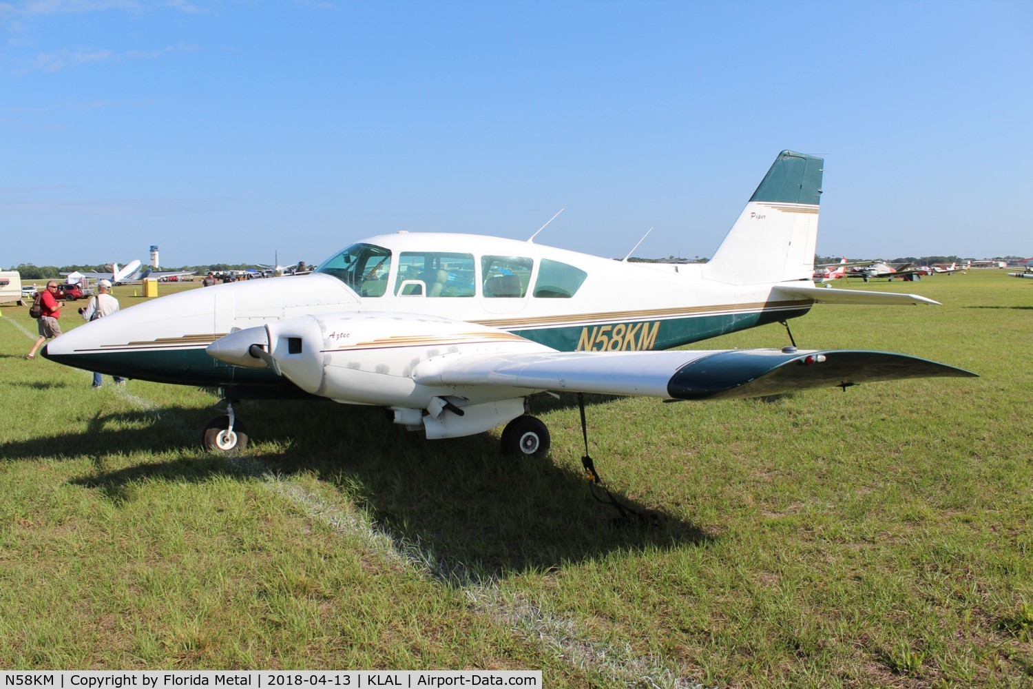 N58KM, 1974 Piper PA-23-250 Aztec C/N 27-7405440, Sun N Fun 2018