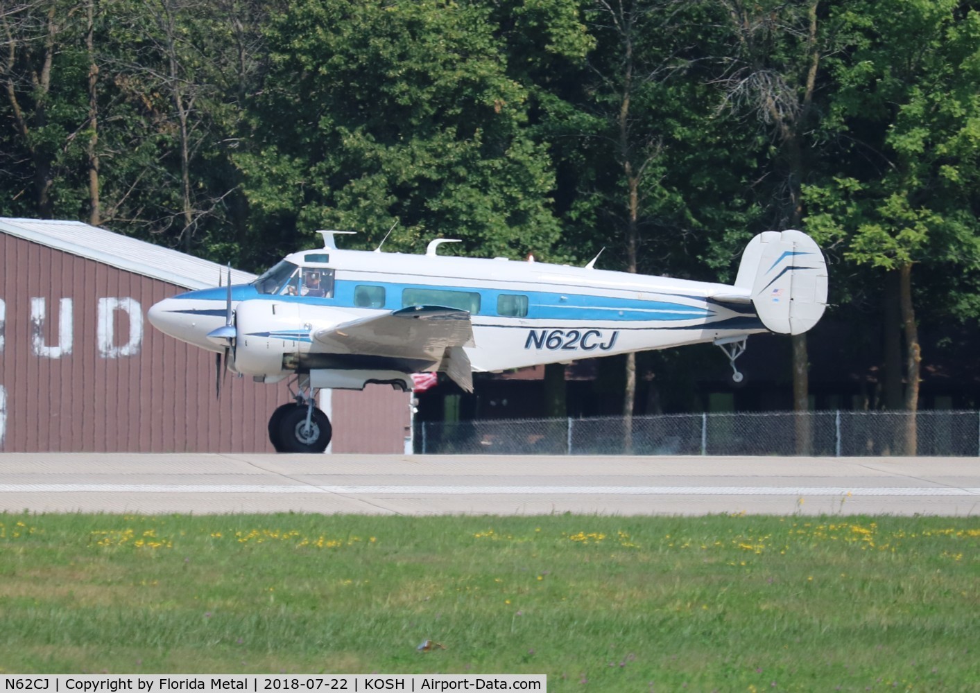 N62CJ, 1962 Beech H-18 C/N BA-633, Air Venture 2018