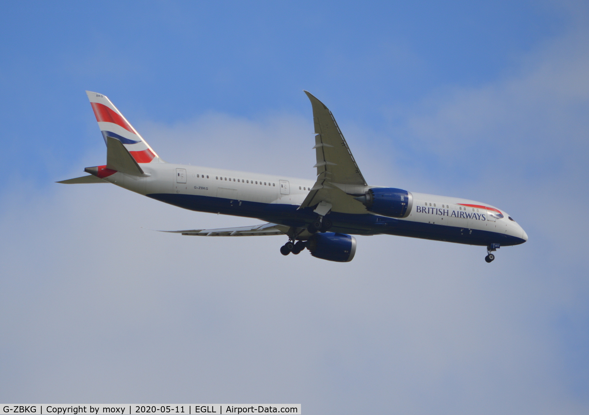 G-ZBKG, 2016 Boeing 787-9 Dreamliner C/N 38623, Boeing 787-9 Dreamliner on finals to London Heathrow.