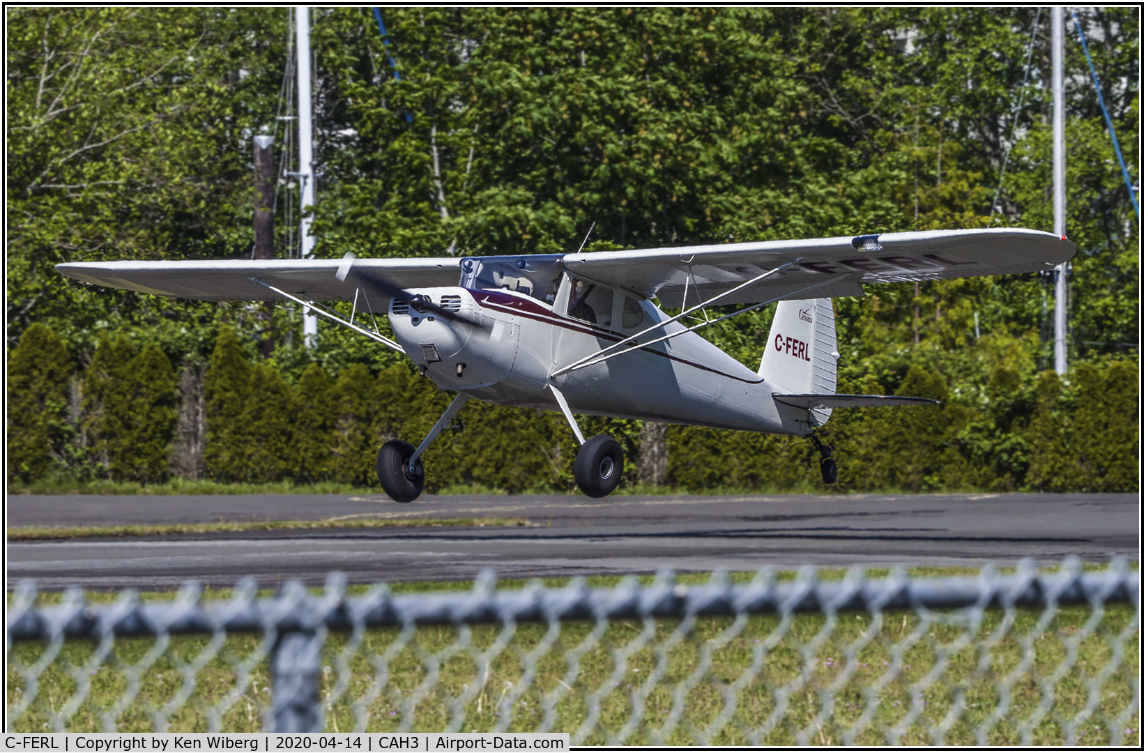 C-FERL, 1947 Cessna 140 C/N 13111, Landing at Courtenay Airpark (CAH3) May 14, 2020