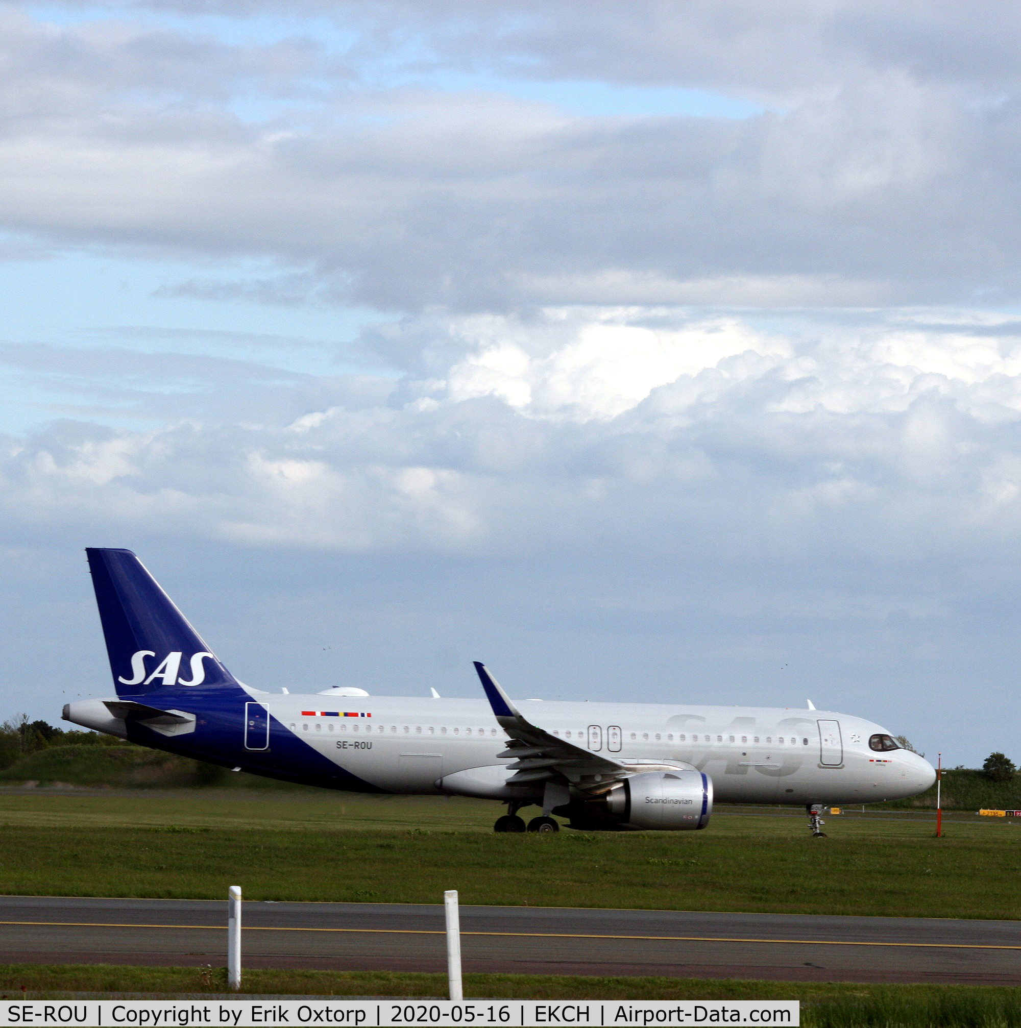 SE-ROU, 2019 Airbus A320-251N C/N 9262, SE-ROU taking off rw 22R