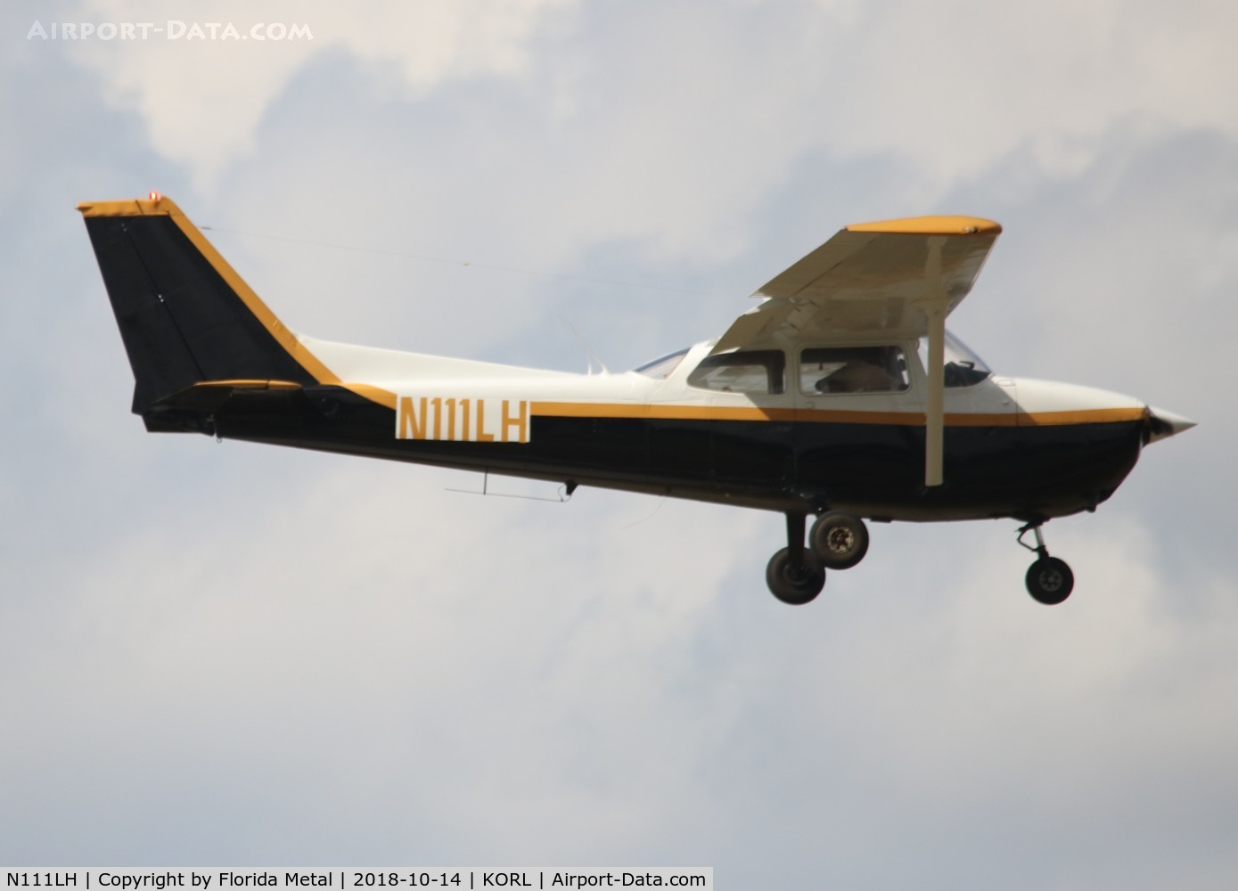 N111LH, 1977 Cessna 172N C/N 17269965, ORL 2018