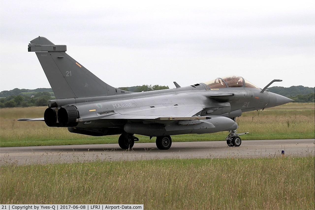 21, Dassault Rafale M C/N 21, Dassault Rafale M, Taxiing to flight line, Landivisiau Naval Air Base (LFRJ) Tiger Meet 2017