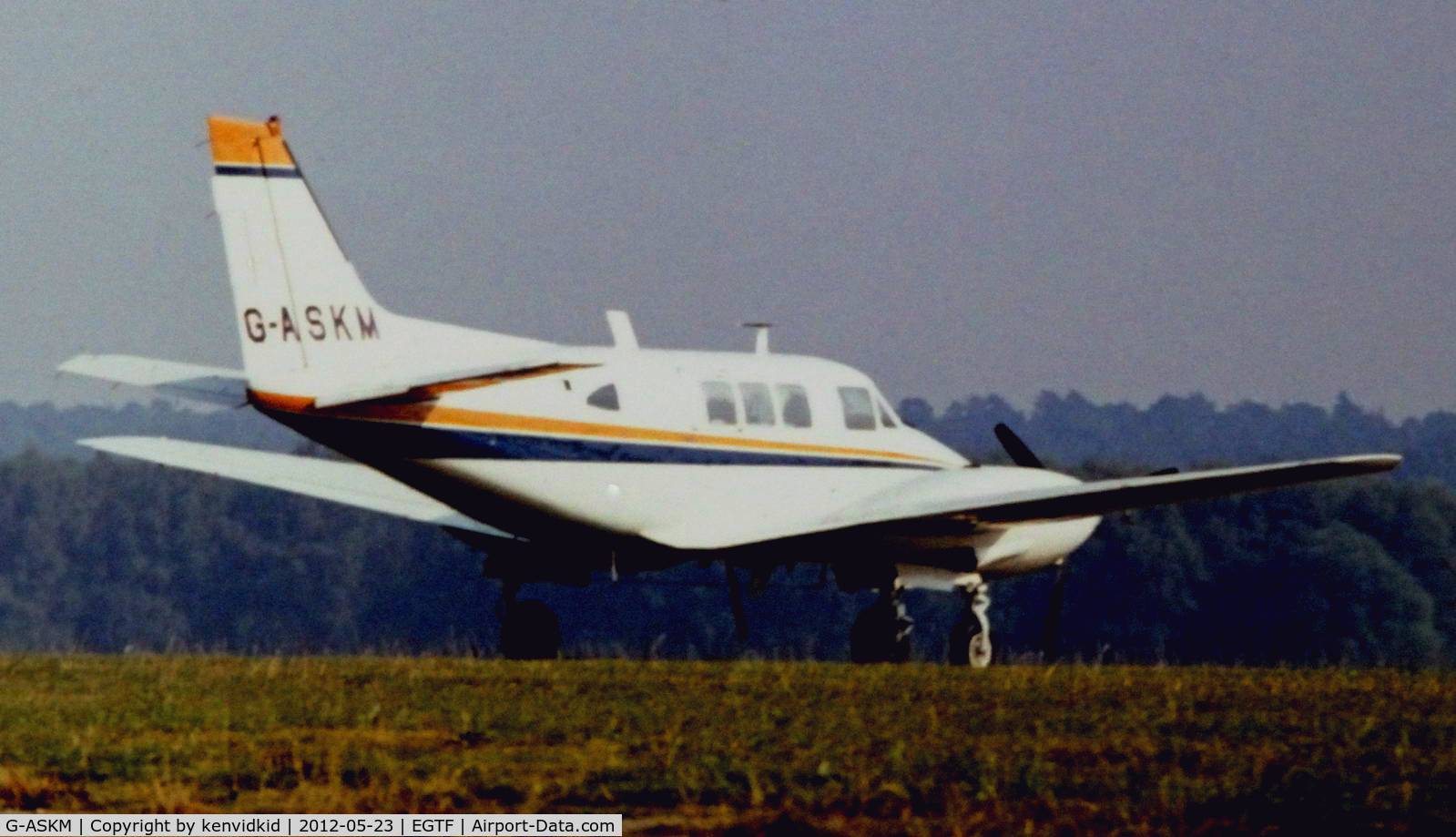 G-ASKM, 1963 Beech 65-80 Queen Air C/N LD-116, At Fairoaks in the mid 1970's.
Copied from slide.