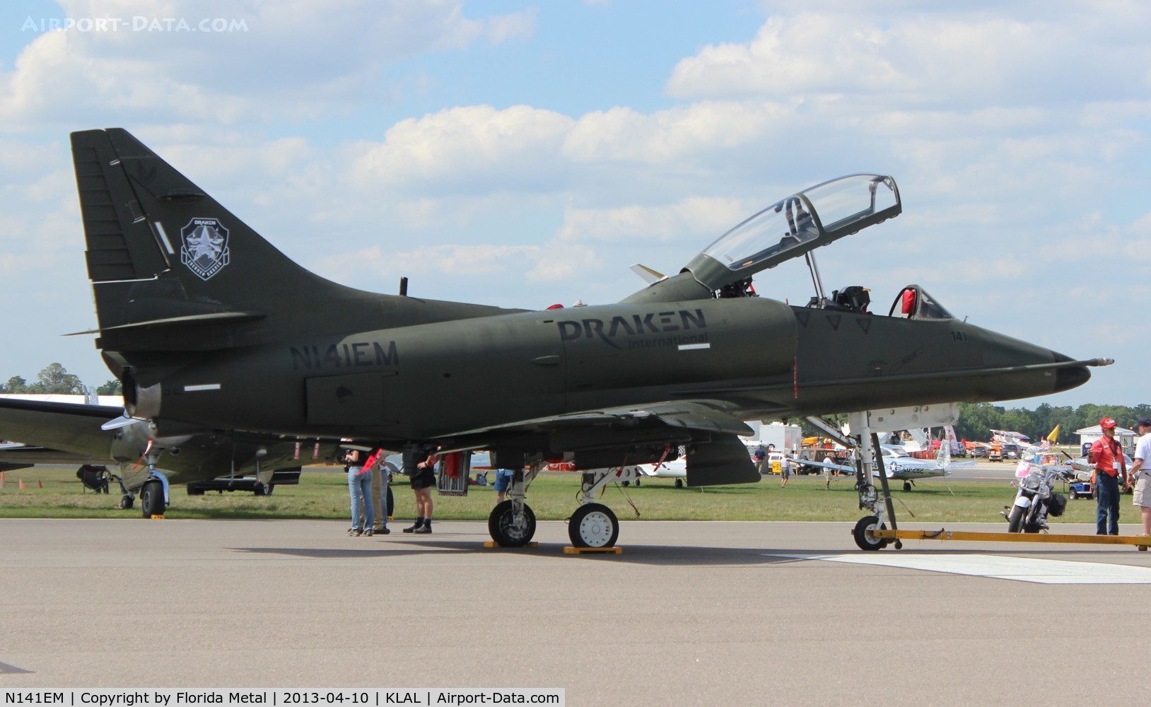 N141EM, 1970 Douglas TA-4K Skyhawk C/N 157915, SNF 2013