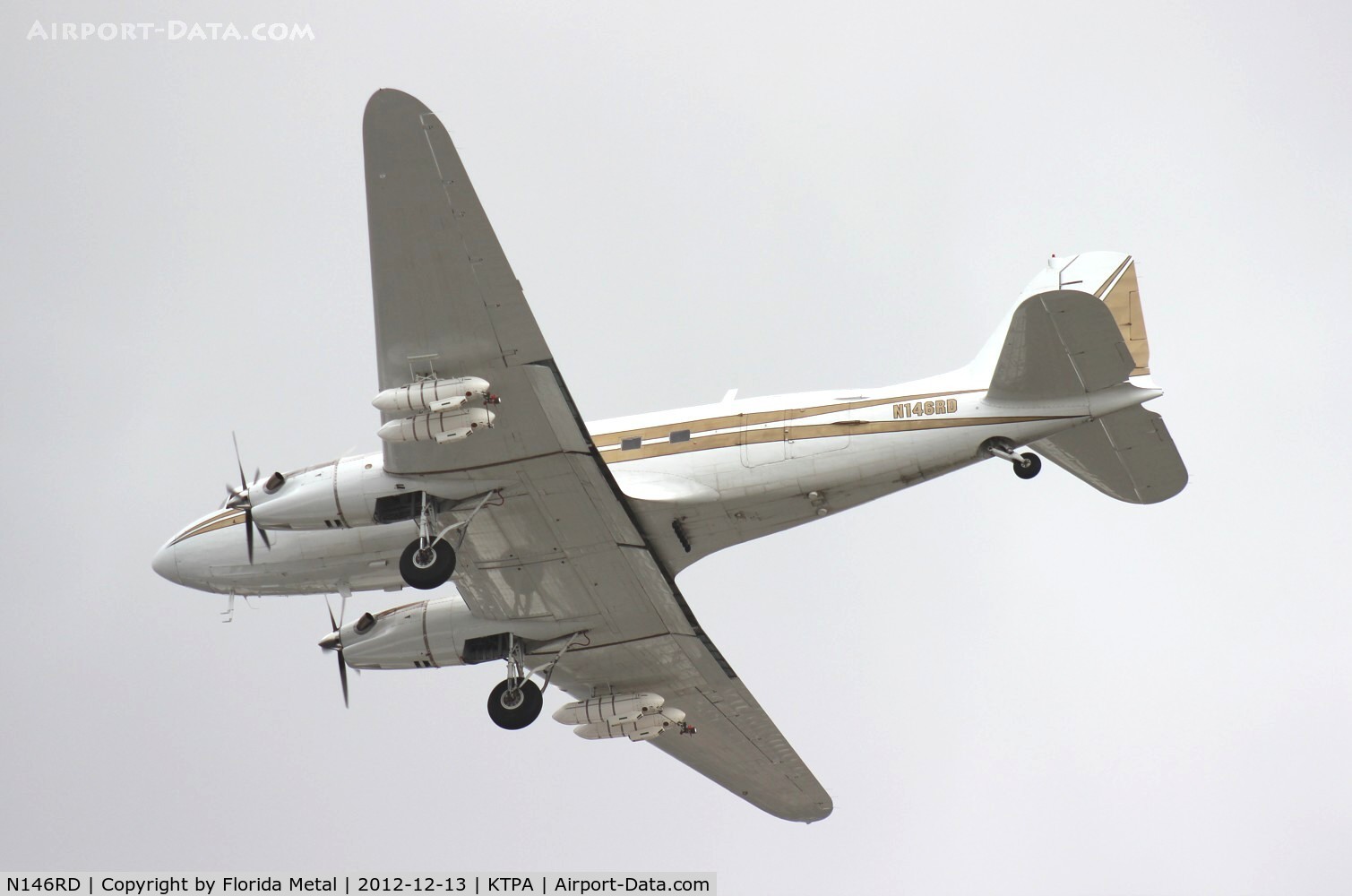 N146RD, 1944 Douglas DC-3 C/N 32897, TPA 2012