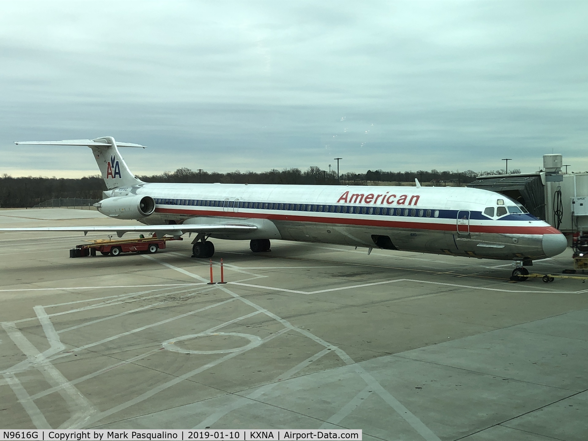 N9616G, 1997 McDonnell Douglas MD-83 (DC-9-83) C/N 53563, MD-83