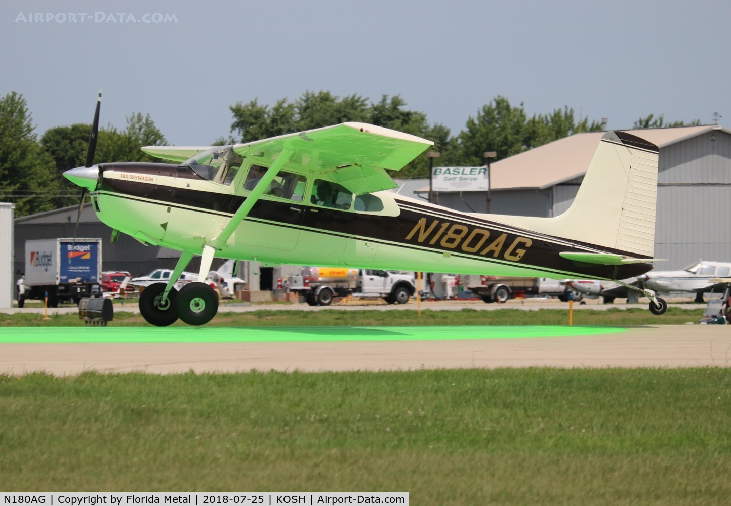 N180AG, 1971 Cessna 180H Skywagon C/N 18052187, OSH 2018