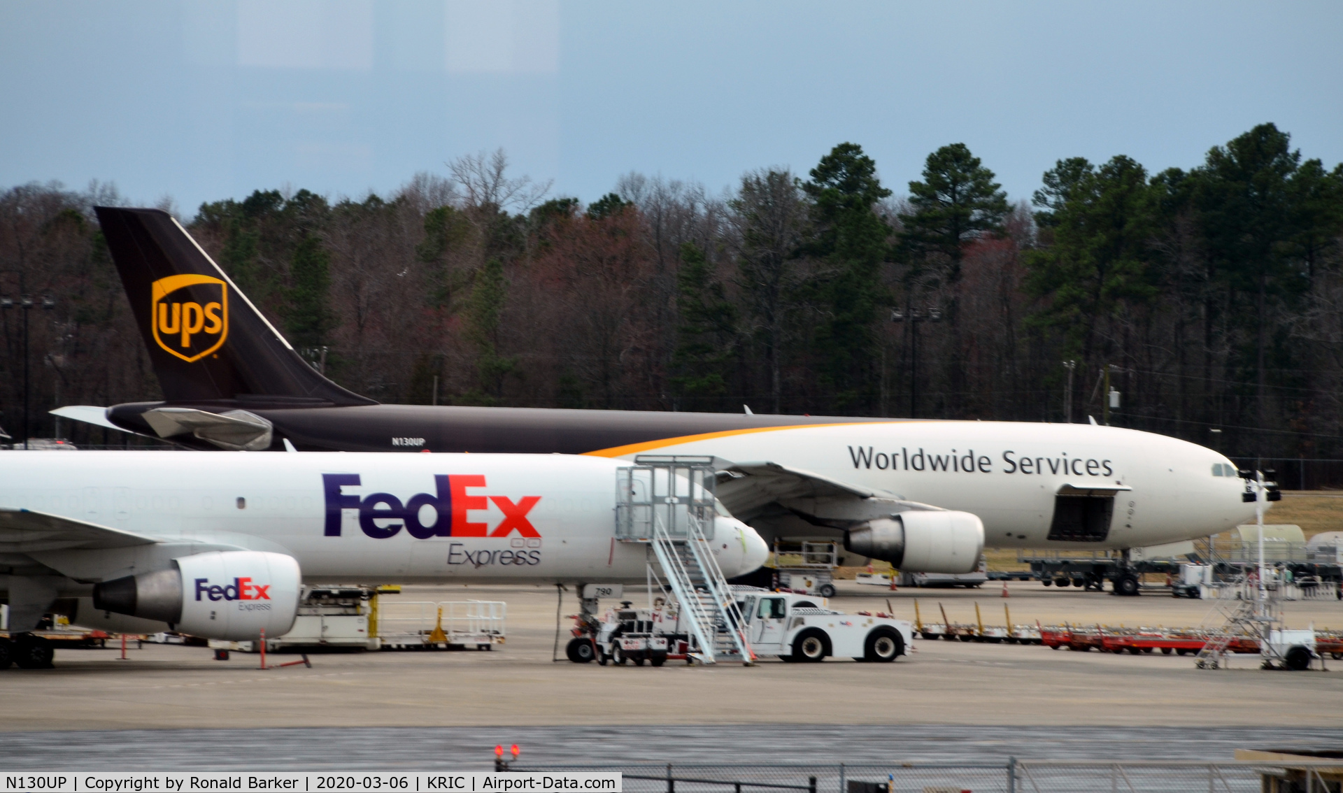 N130UP, 2001 Airbus A300F4-622R C/N 0814, Parked RIC