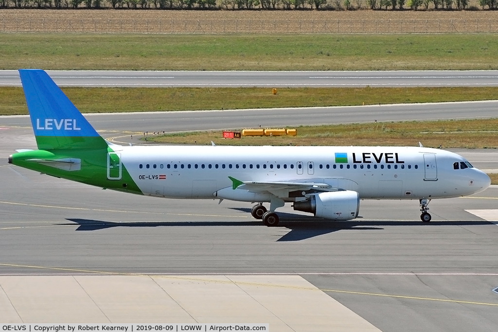 OE-LVS, 2007 Airbus A320-216 C/N 3145, Taxiing in after arrival