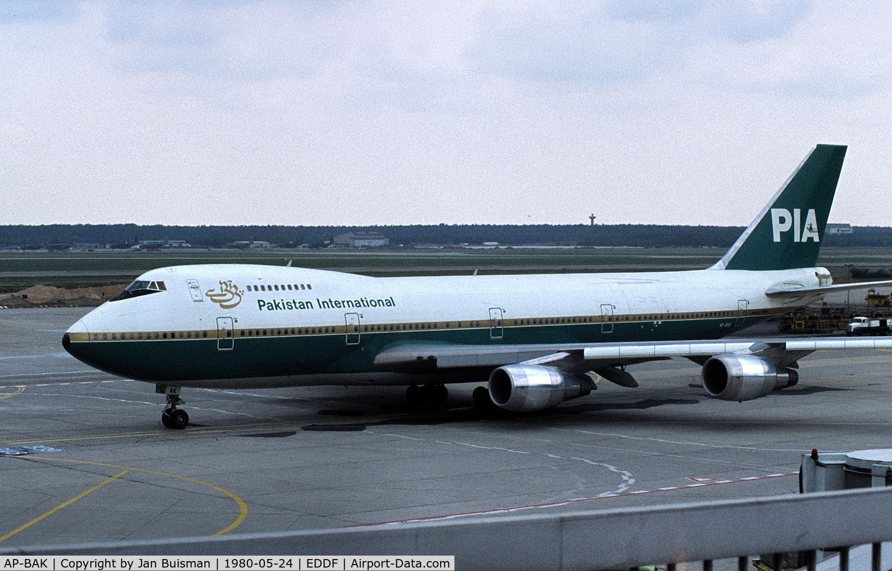 AP-BAK, 1979 Boeing 747-240B C/N 21825, PIA Pakistan Intl AirlinesEDDF