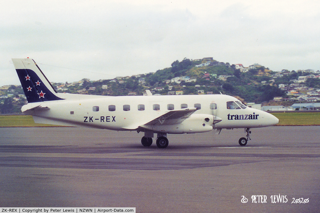 ZK-REX, Embraer EMB-110P1 Bandeirante C/N 110184, Rex Aviation (NZ) Ltd., Wellington - 1990