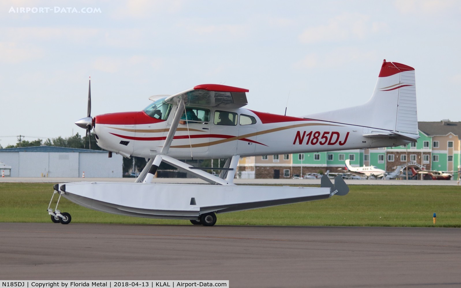 N185DJ, 1977 Cessna A185F Skywagon 185 C/N 18503453, SNF 2018