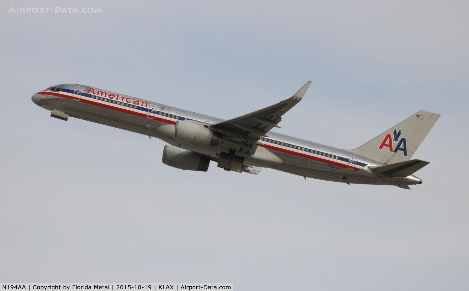 N194AA, 2001 Boeing 757-223 C/N 32388, LAX 2015