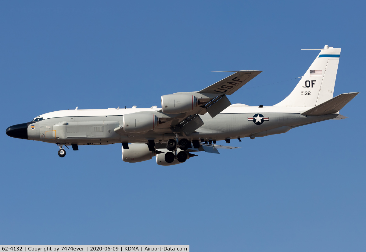 62-4132, 1962 Boeing RC-135W Rivet Joint C/N 18472, SNOOP24