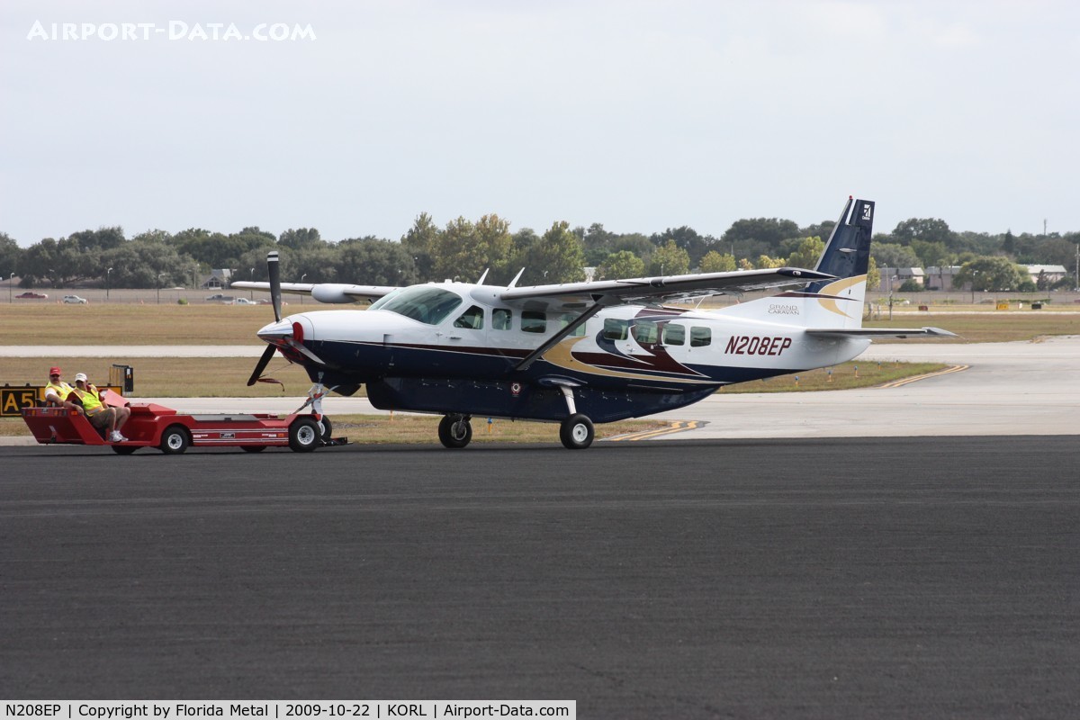 N208EP, Cessna 208B C/N 208B2112, NBAA 2009