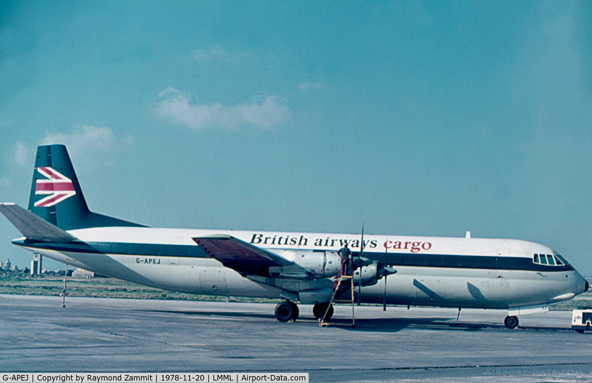 G-APEJ, 1961 Vickers V953C Merchantman C/N 713, Vickers V953 Merchantman G-APEJ British Airways