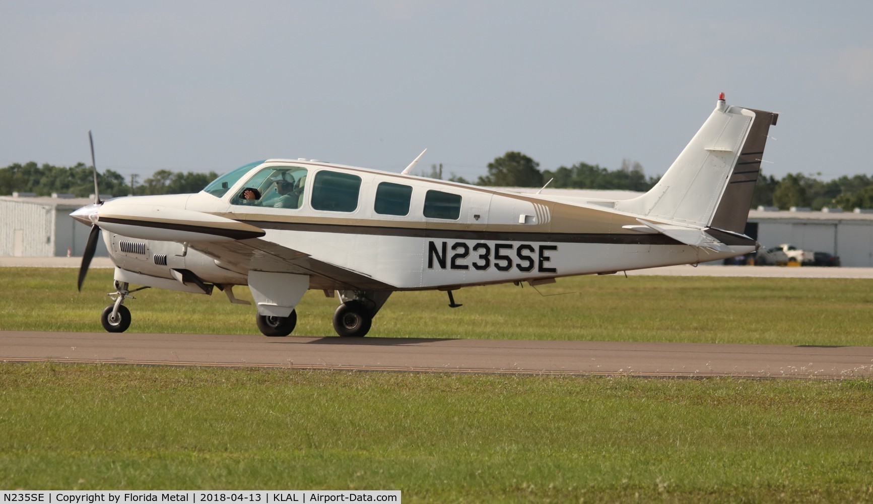 N235SE, 1981 Beech A36 Bonanza 36 C/N E-1953, LAL SNF 2018