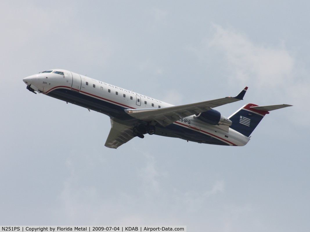 N251PS, 2004 Bombardier CRJ-200ER (CL-600-2B19) C/N 7931, DAB 2009