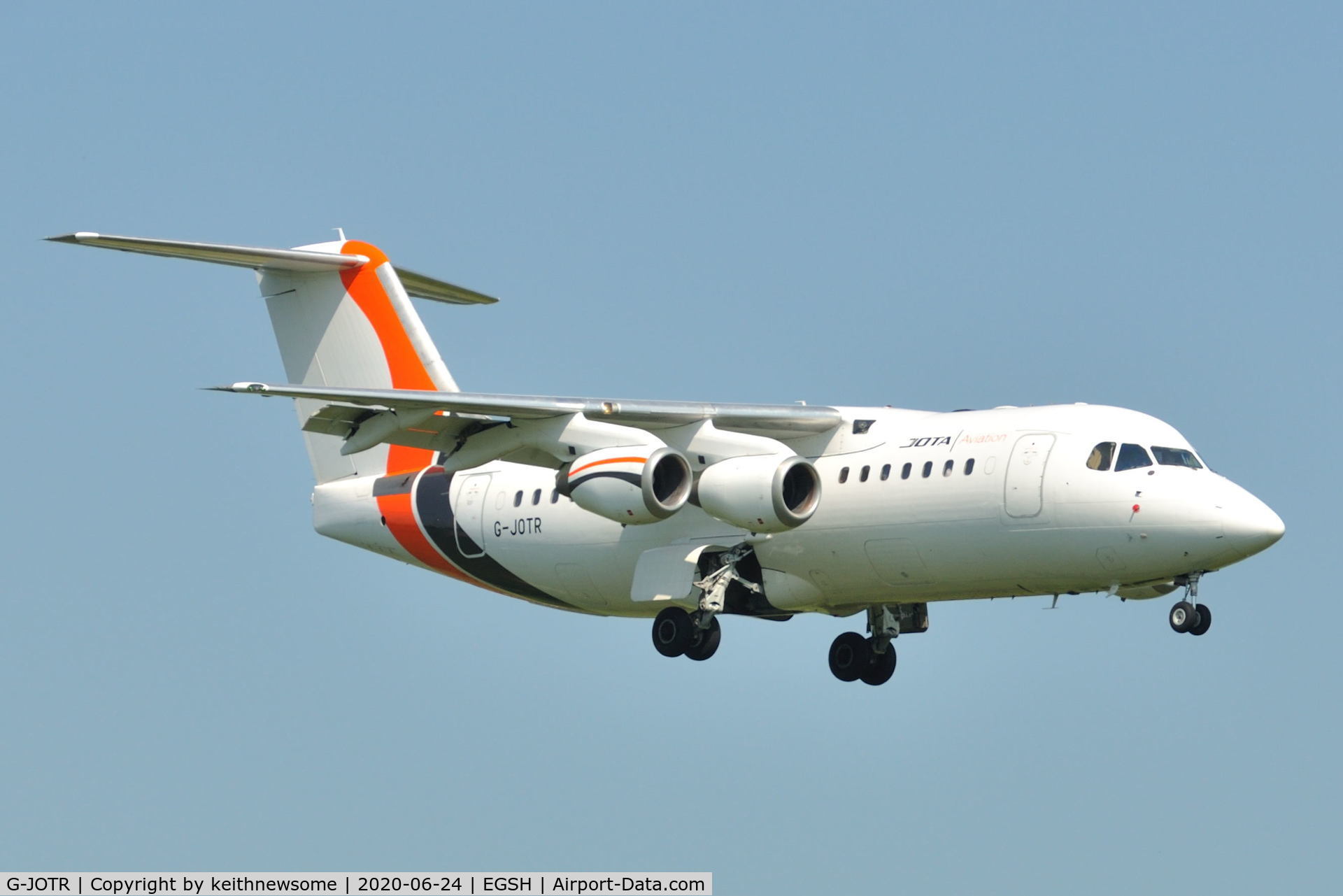 G-JOTR, 1996 British Aerospace Avro 146-RJ85 C/N E.2294, Arriving at Norwich with Everton Football Team.