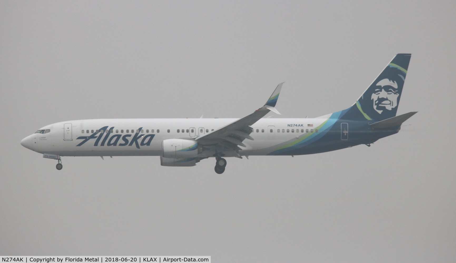 N274AK, 2017 Boeing 737-990/ER C/N 61555, LAX 2018