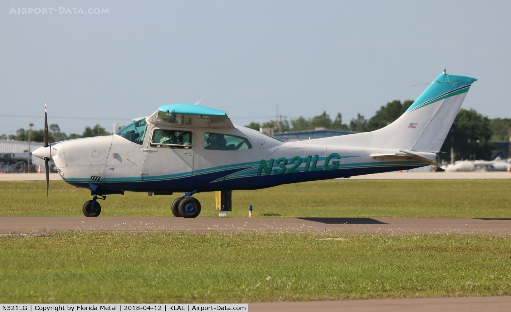 N321LG, 1978 Cessna T210M Turbo Centurion C/N 21062769, SNF 2018