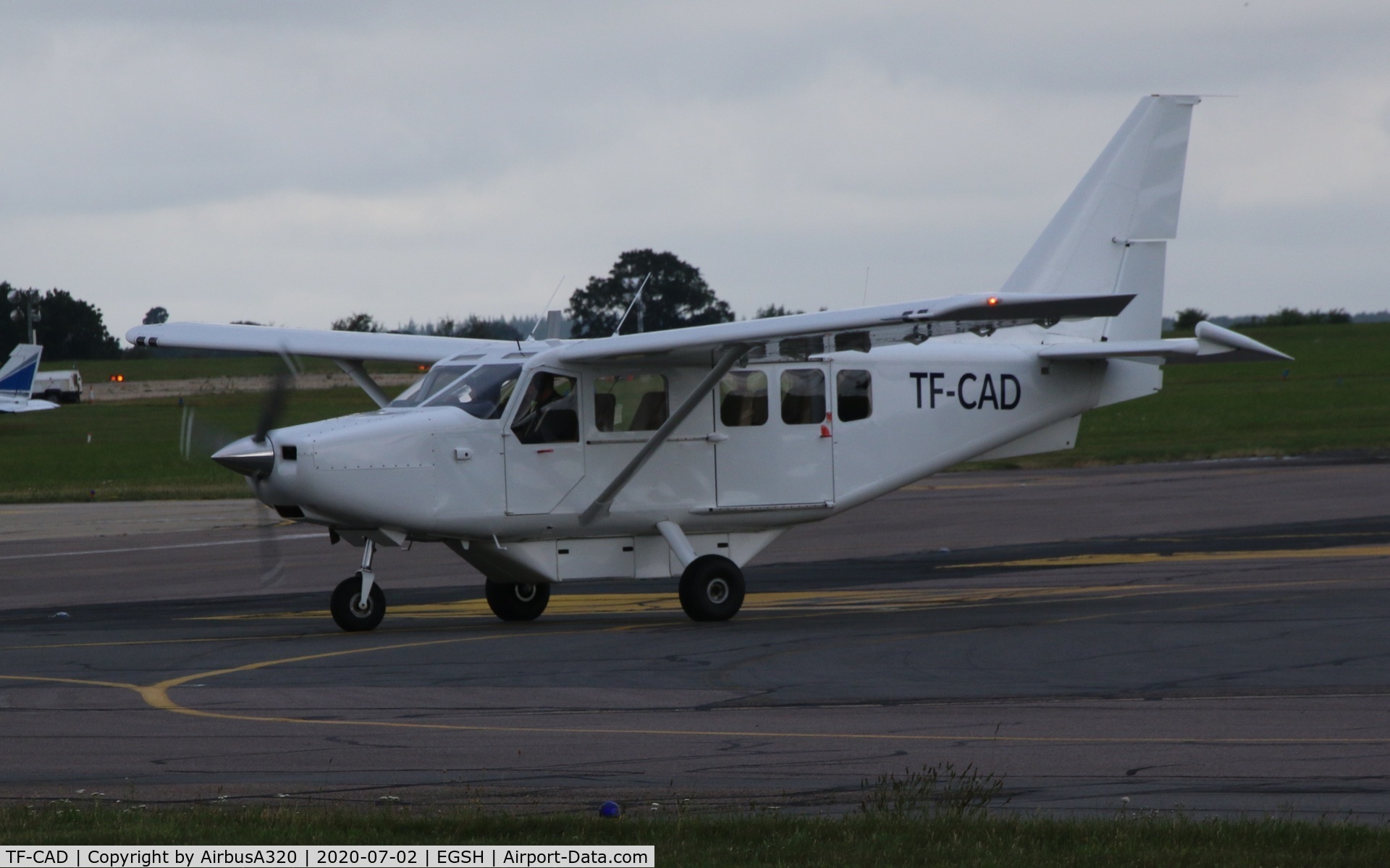 TF-CAD, Gippsland GA-8TC 320 Airvan C/N A8-TC-320-11-169, Arriving at Saxons
