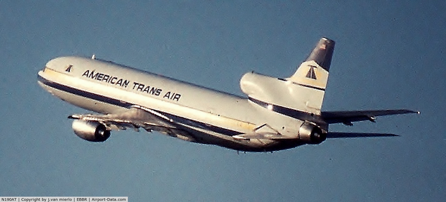 N190AT, 1974 Lockheed L-1011-385-1 TriStar 50 C/N 193C-1086, Airborne BRU 25r scan slide