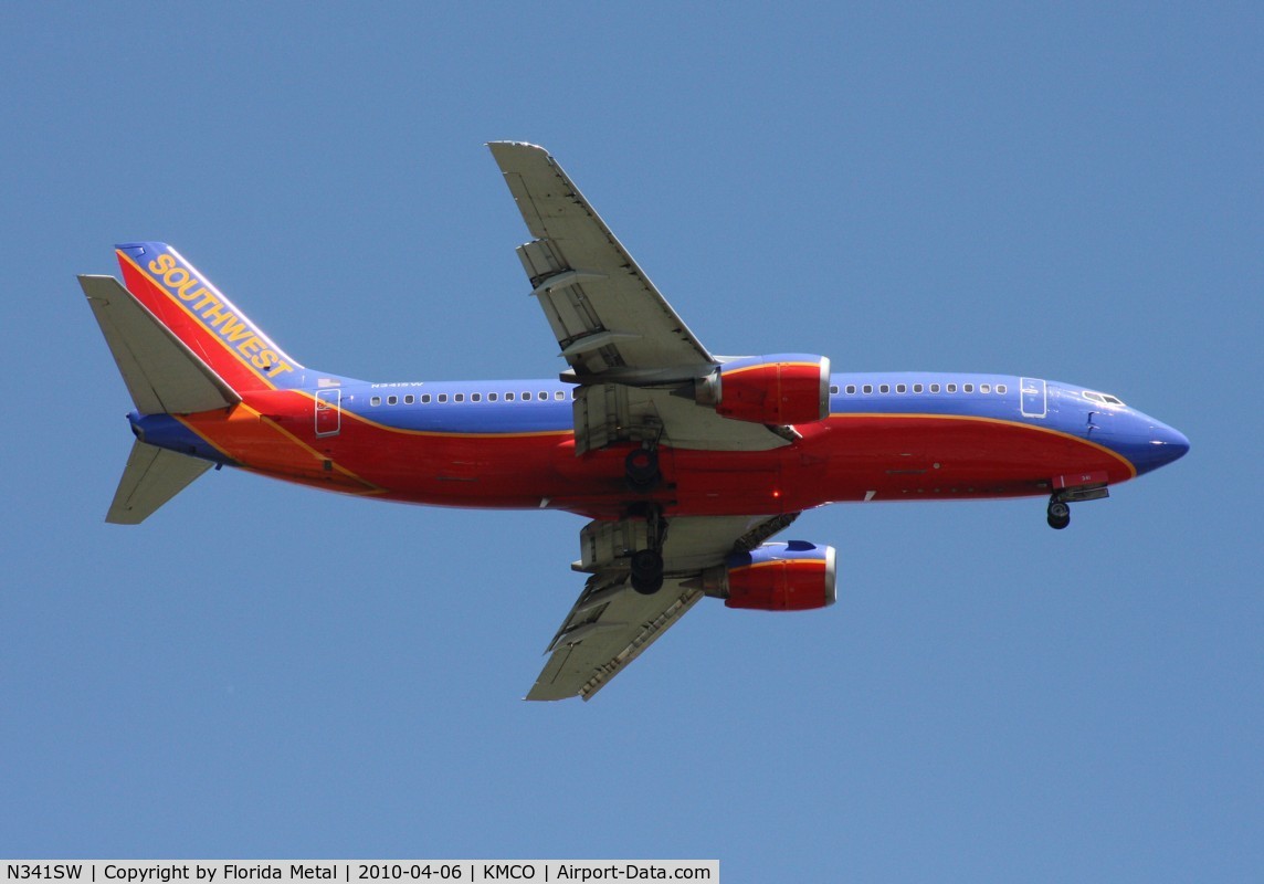 N341SW, 1988 Boeing 737-3H4 C/N 24091, MCO 2010