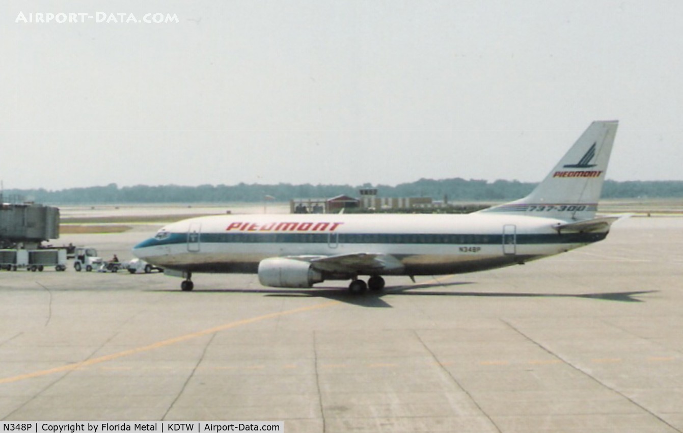 N348P, 1987 Boeing 737-301 C/N 23559, DTW 1988