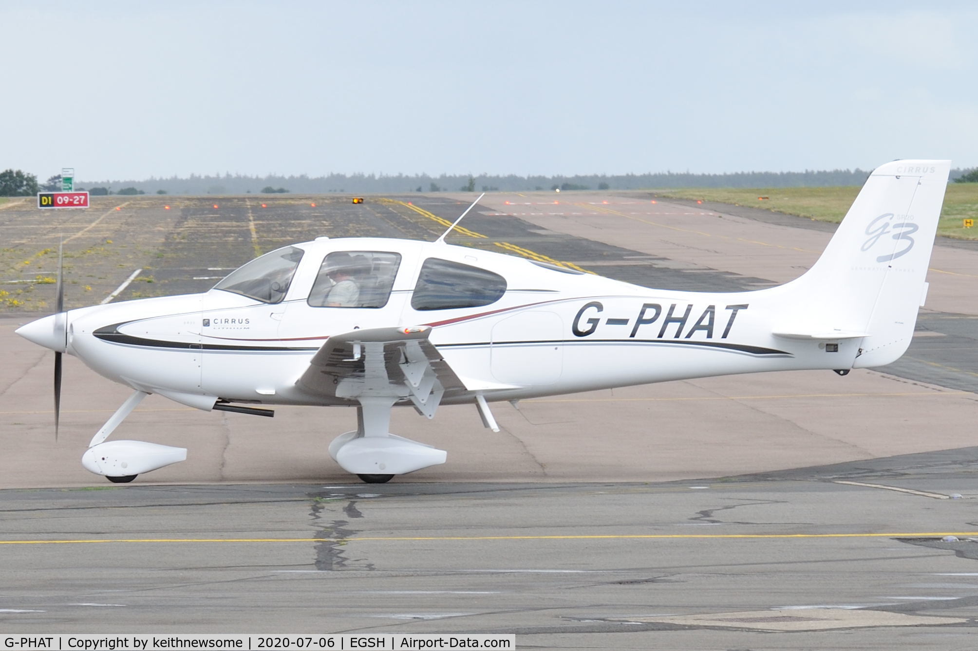 G-PHAT, 2008 Cirrus SR20 G3 C/N 1999, Arriving at Norwich.