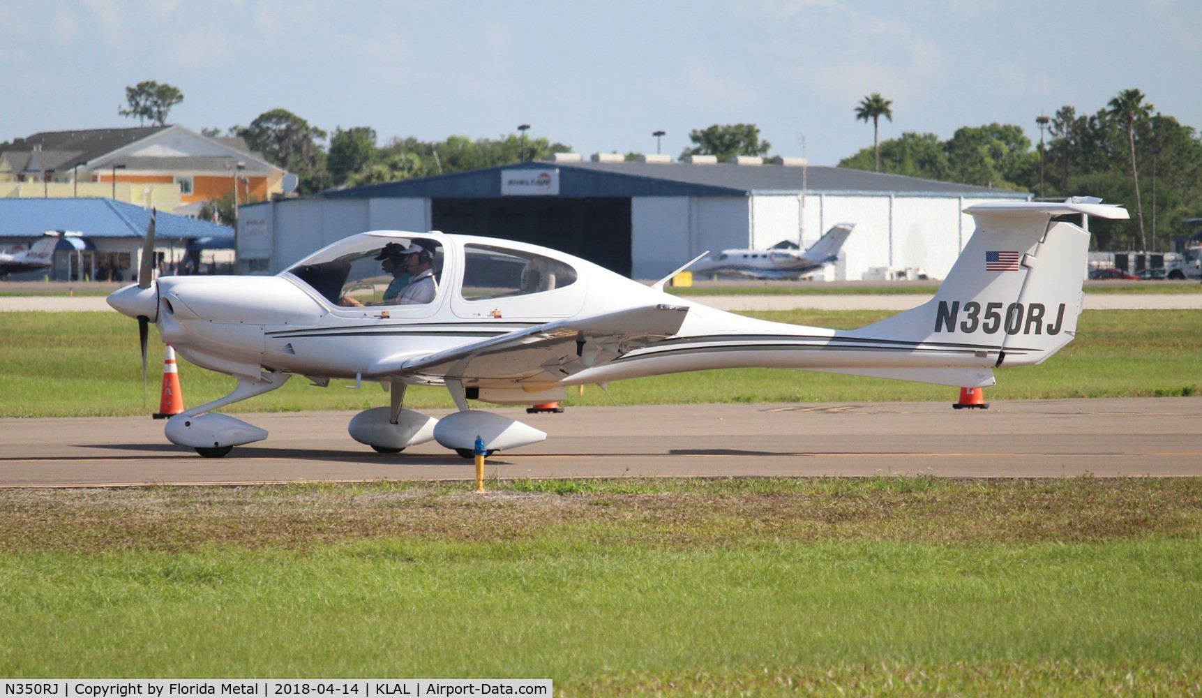 N350RJ, 2005 Diamond DA-40 Diamond Star C/N 40.573, SNF 2018