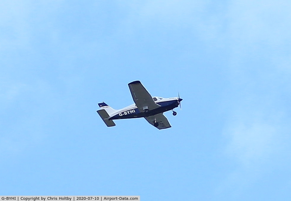 G-BYHI, 1980 Piper PA-28-161 Warrior II C/N 28-8116084, Over Potters Bar in its new paint job