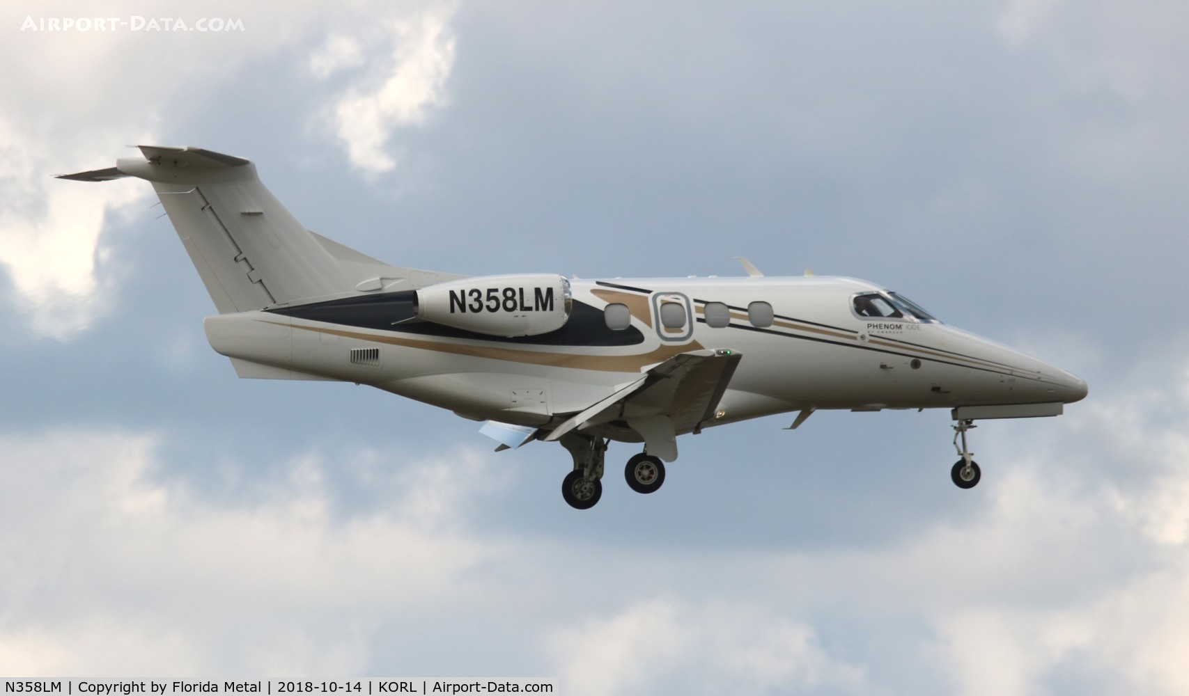 N358LM, 2015 Embraer EMB-500 Phenom 100 C/N 50000358, NBAA 2018