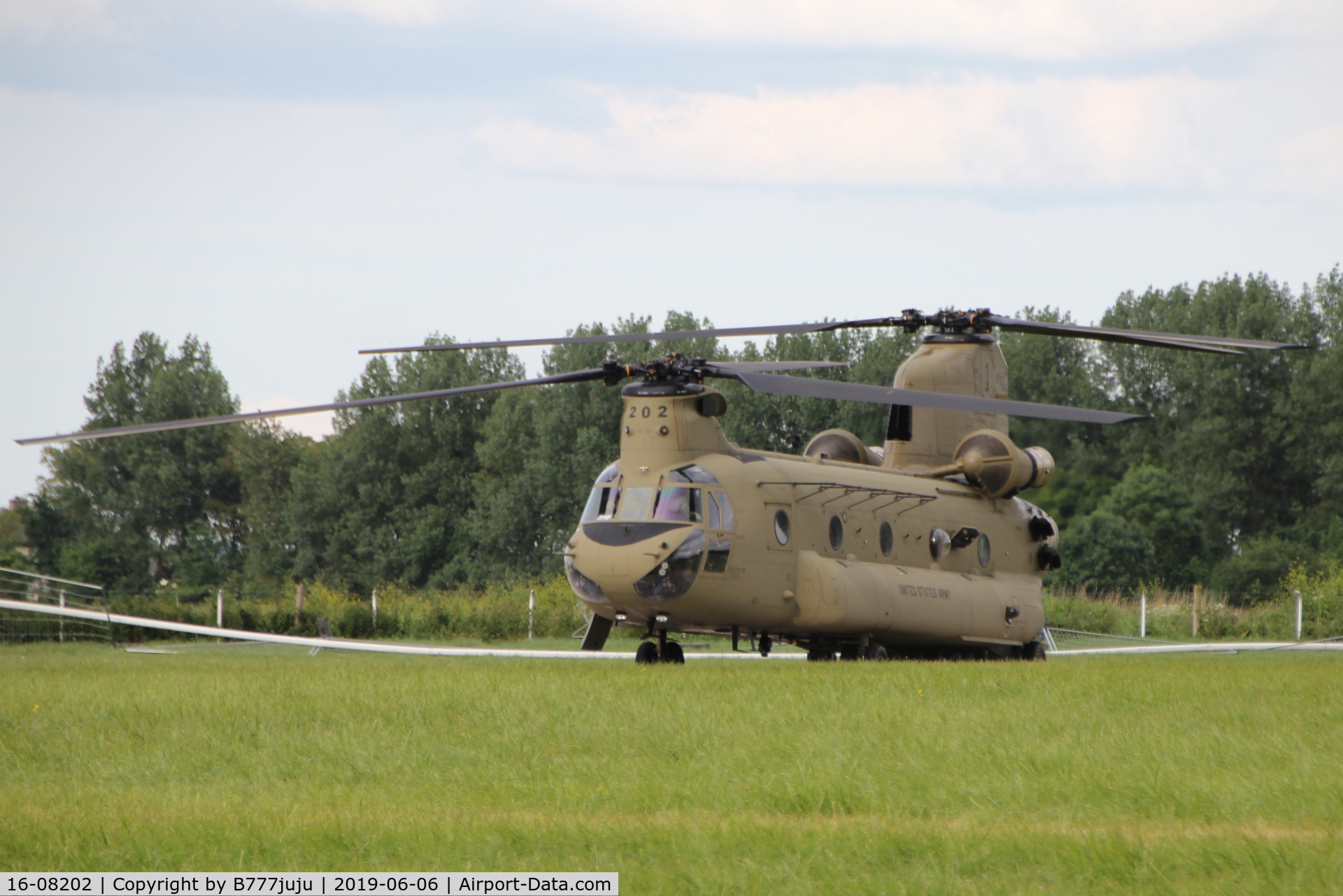 16-08202, Boeing CH-47F Chinook C/N M.8202, for 75 D-Day anniversary