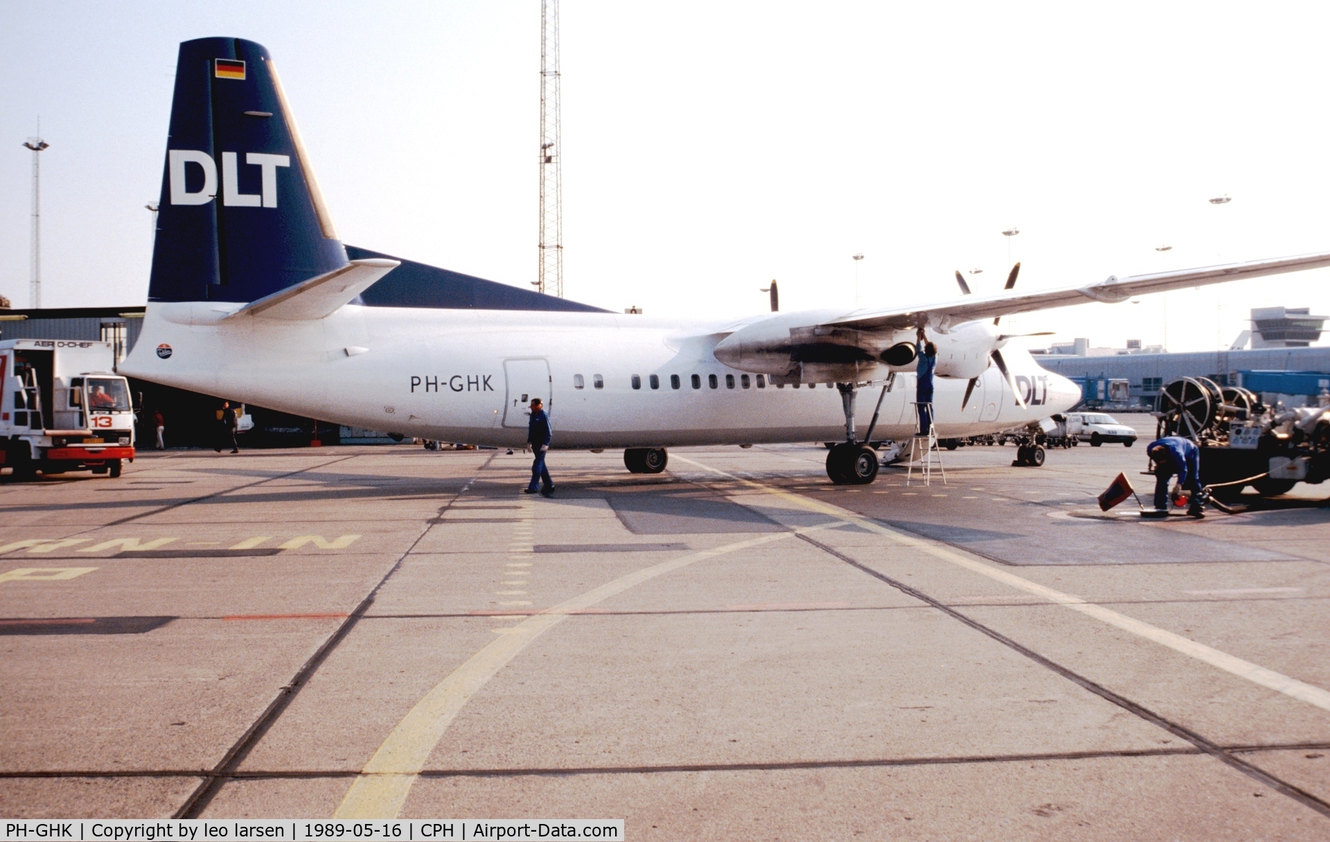 PH-GHK, 1987 Fokker 50 C/N 20116, Copenhagen 16.5.1989