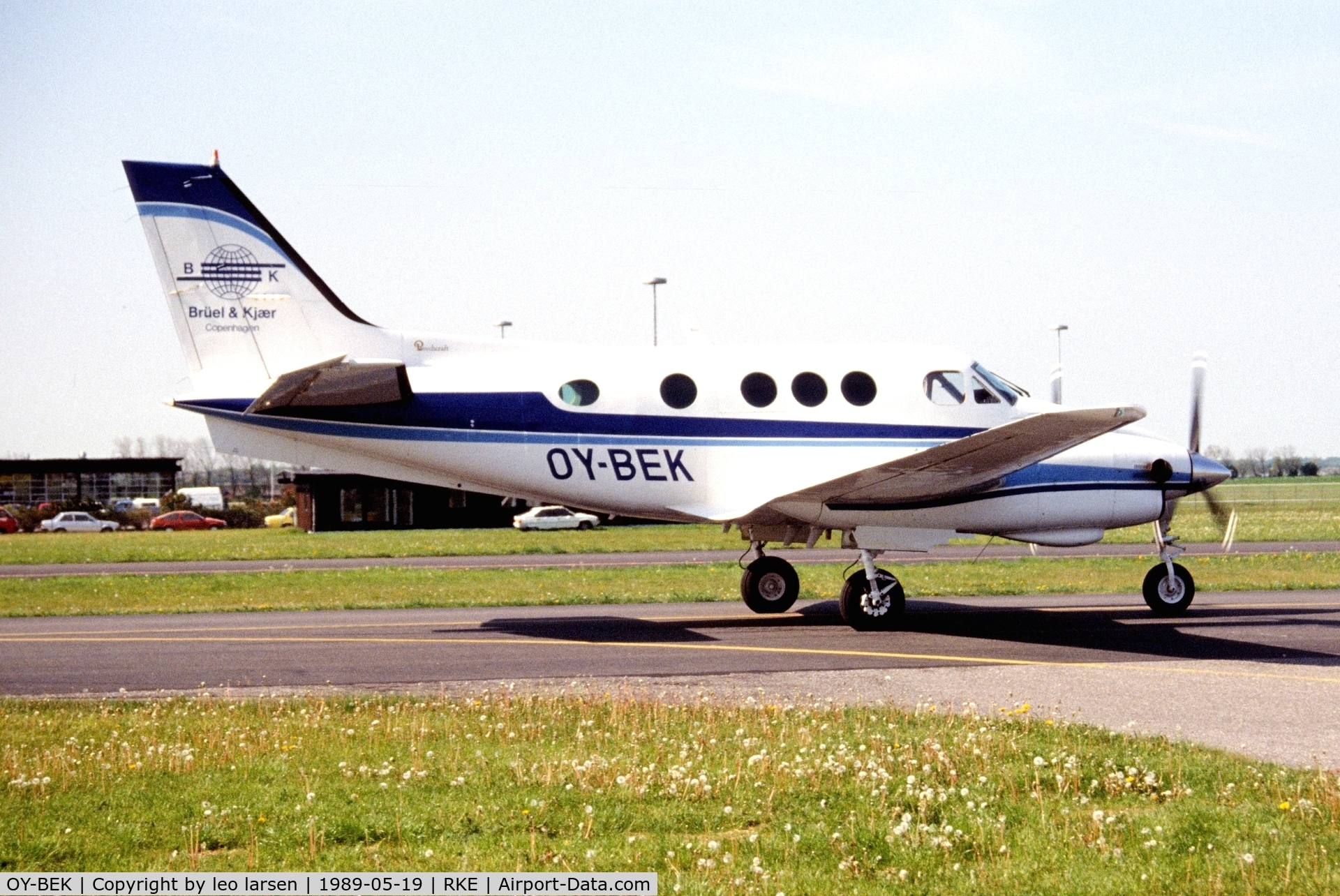 OY-BEK, 1980 Beech 65-C90 King Air C/N LJ-937, Roskilde 19.5.1989