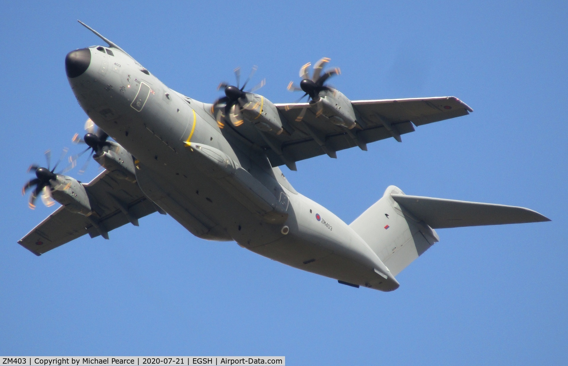 ZM403, 2015 Airbus A400M-180 Atlas C.1 C/N 020, Climbing from an ILS approach of RWY 27.