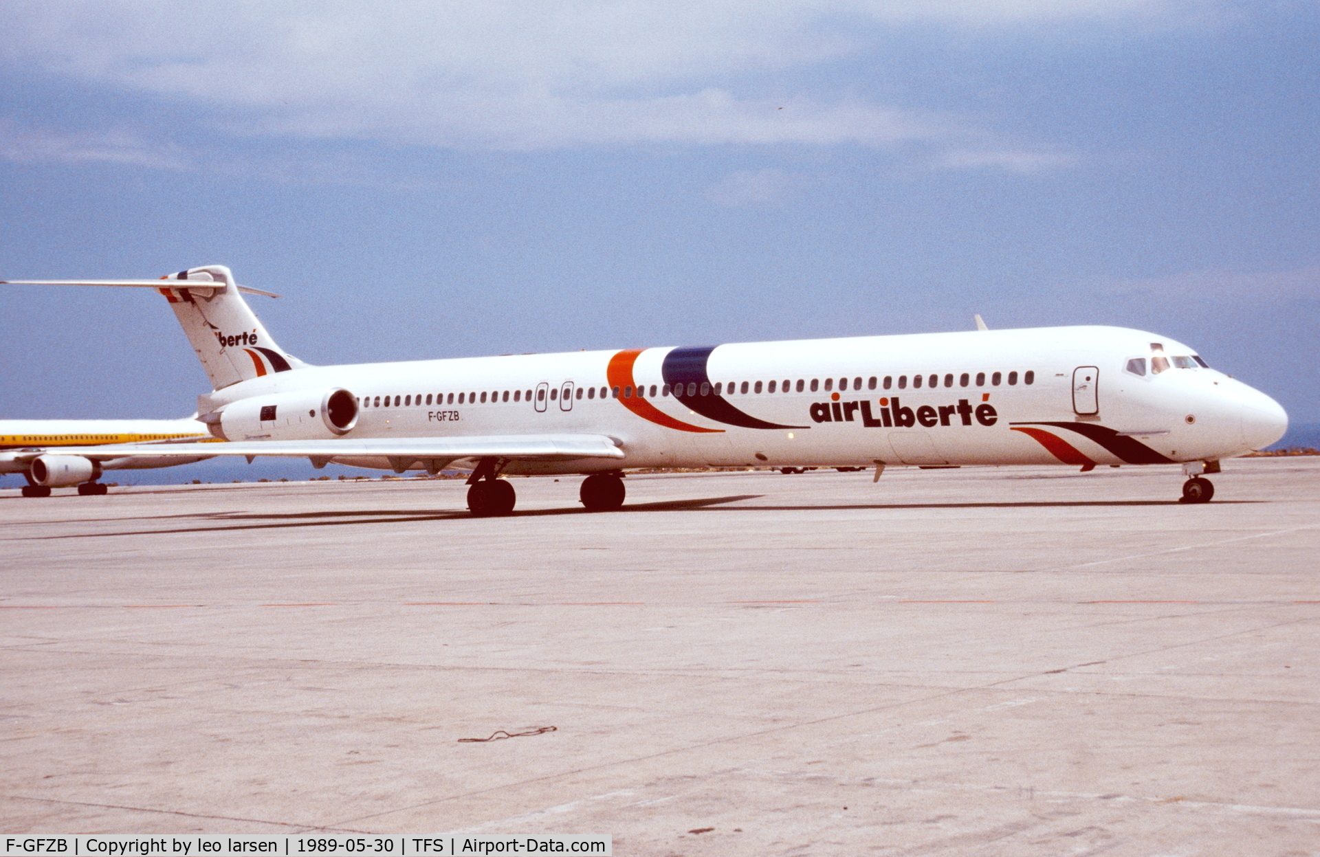 F-GFZB, 1988 McDonnell Douglas MD-83 (DC-9-83) C/N 49707, Tenerife South 30.5.1989