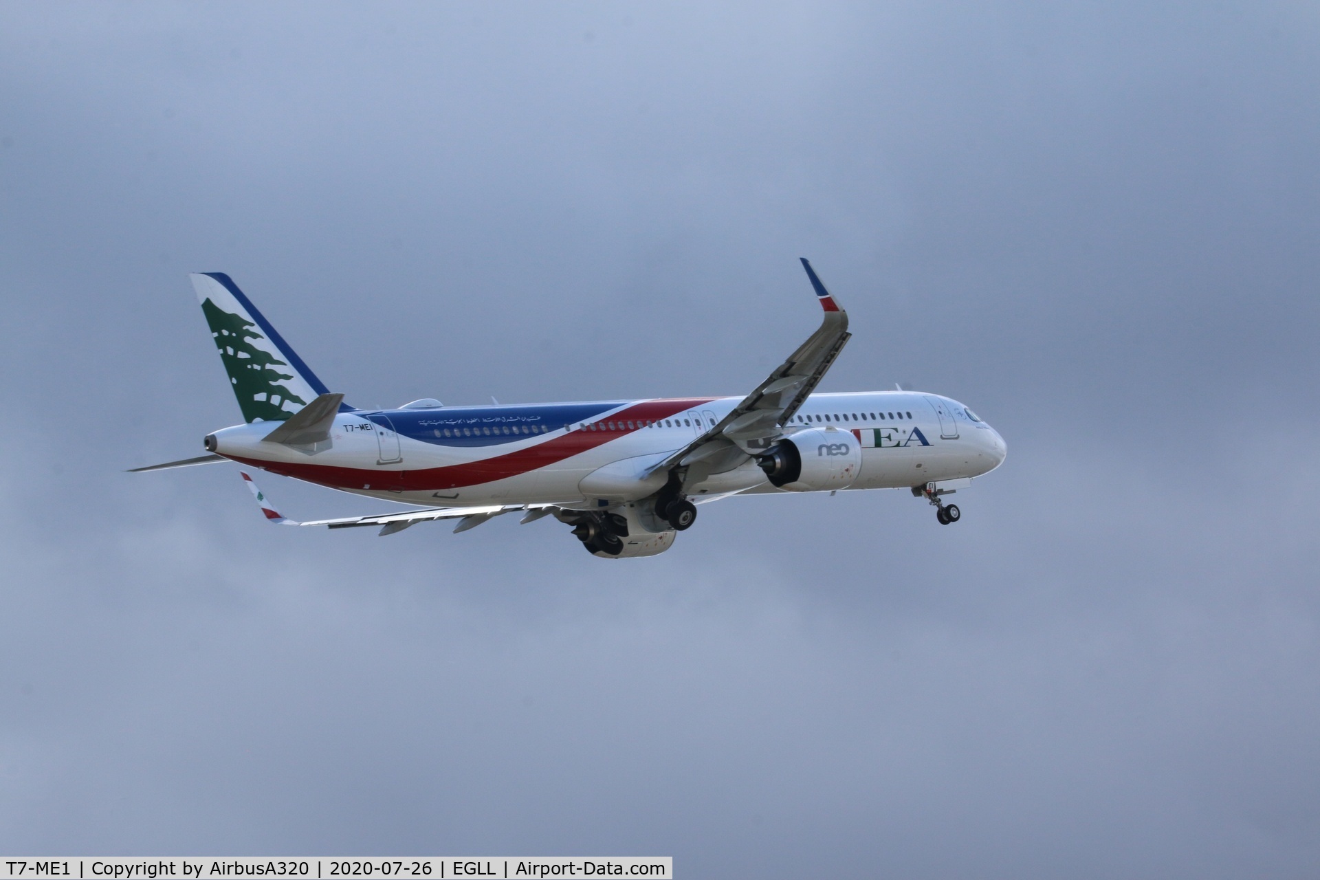 T7-ME1, 2020 Airbus A321-271NX C/N 9427, Departing LHR