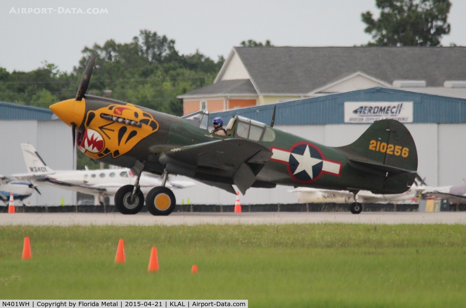 N401WH, 1942 Curtiss P-40K Warhawk C/N 42-10256, SNF 2015