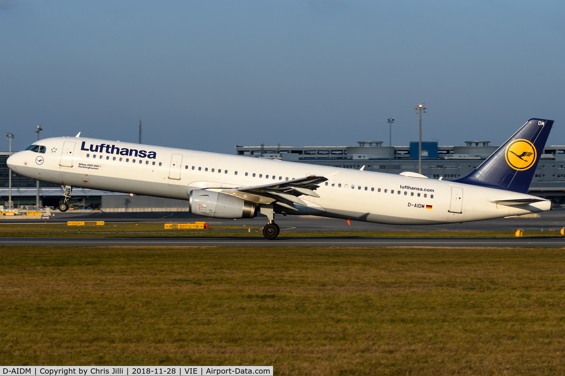 D-AIDM, 2011 Airbus A321-231 C/N 4916, Lufthansa