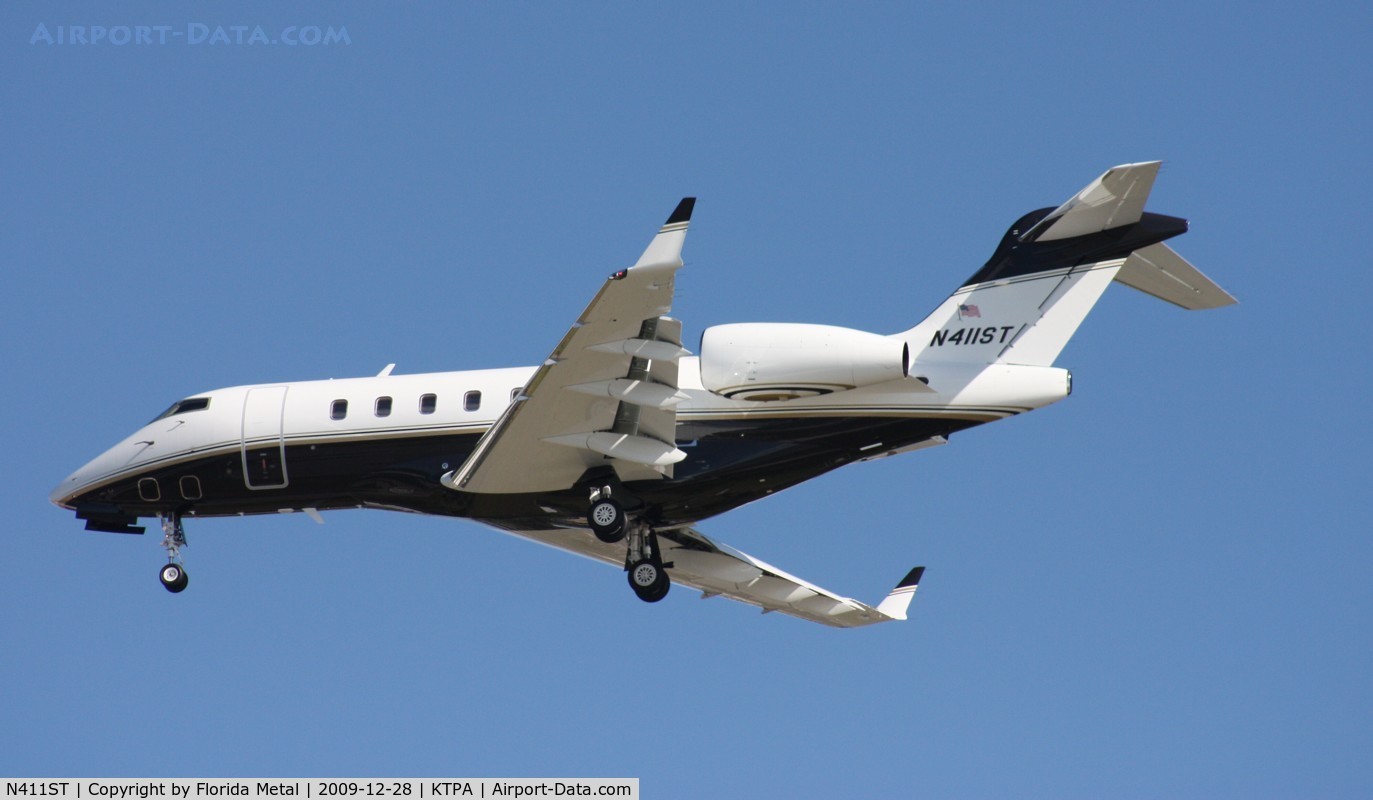 N411ST, 2009 Bombardier Challenger 300 (BD-100-1A10) C/N 20266, TPA 2009