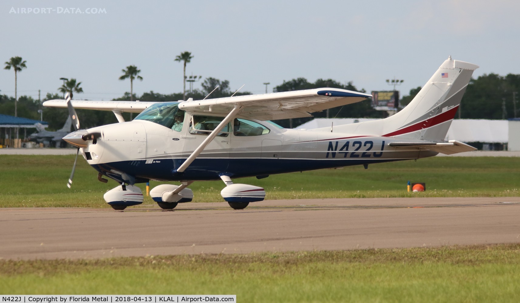 N422J, 1977 Cessna 182Q Skylane C/N 18266172, SNF 2018