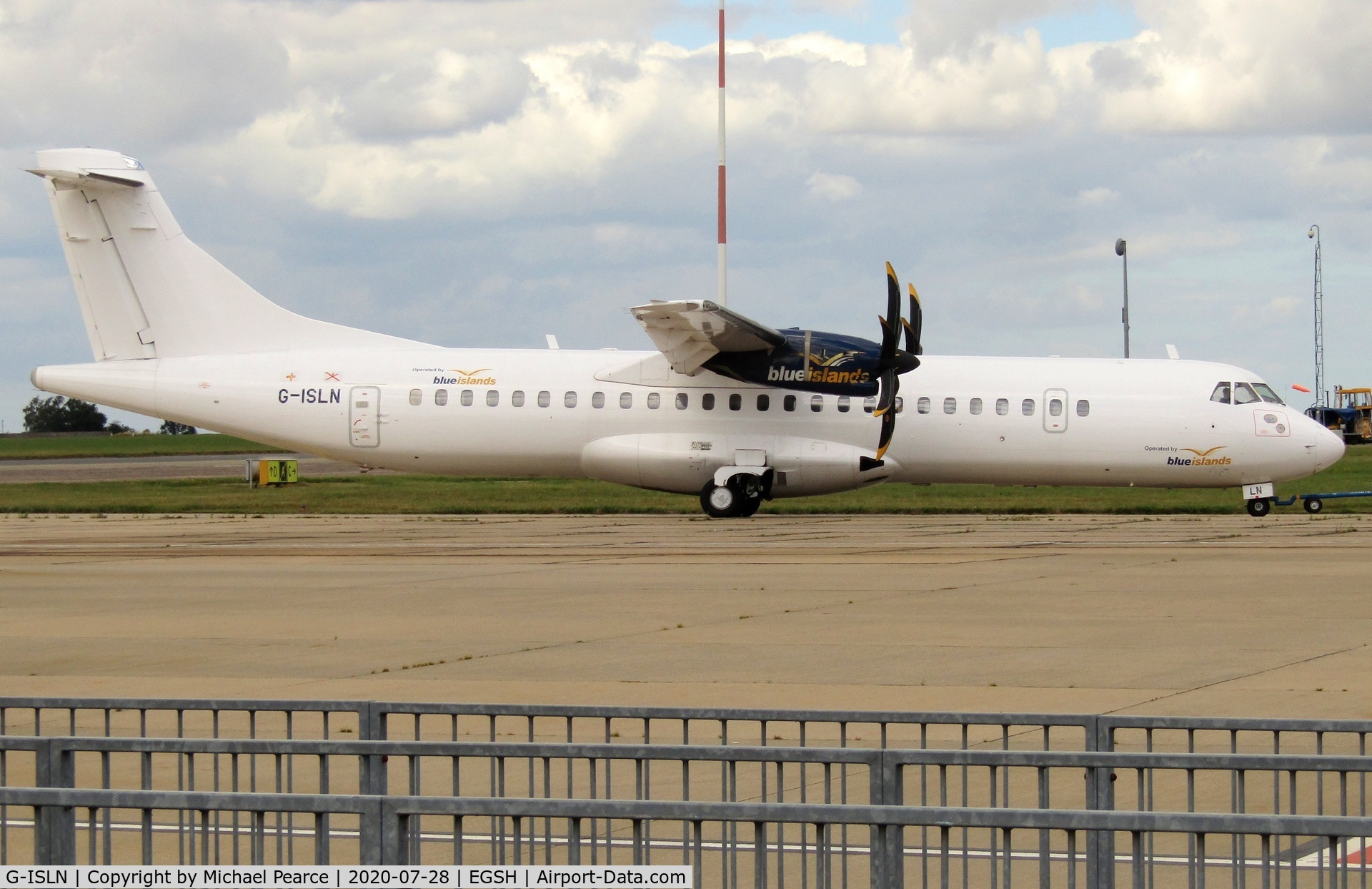 G-ISLN, 2009 ATR 72-212A C/N 884, Under tow from Stand 3 towards Air Livery for respray, after arrival from Jersey (JER).