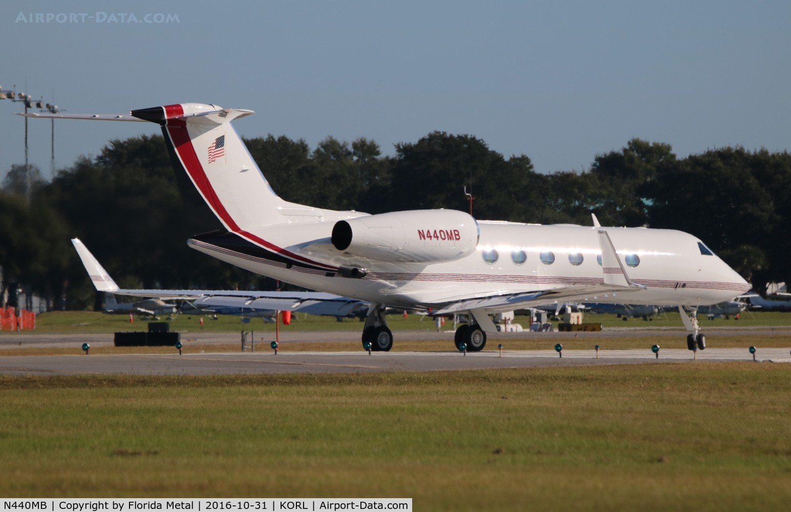 N440MB, 2013 Gulfstream Aerospace GIV-X (G450) C/N 4292, NBAA 2016