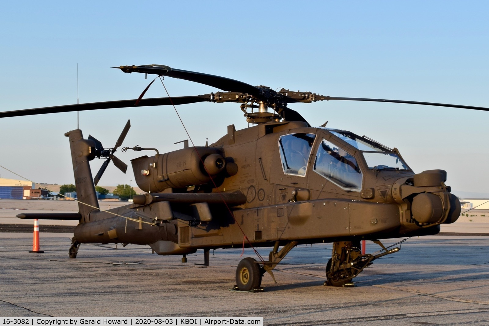 16-3082, 2016 Boeing AH-64E Apache Guardian C/N NM082, Parked on north GA ramp.